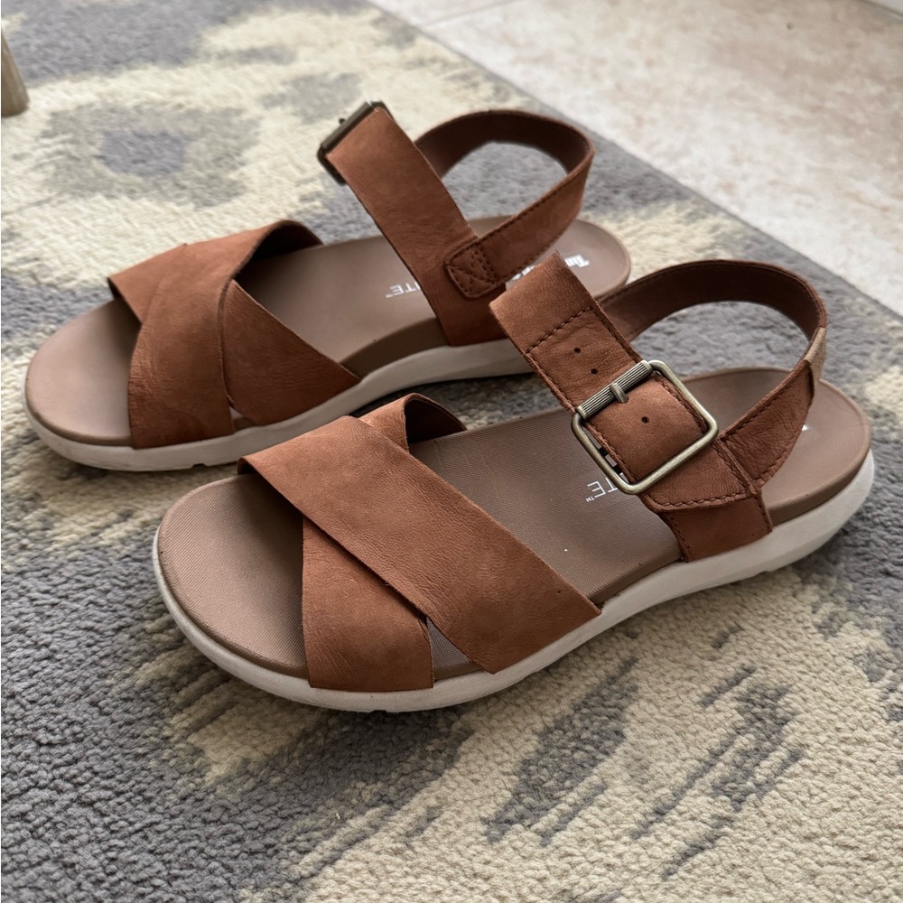 Timberland Hoverlite Rust Nubuck Browb Leather Ankle Strap Sandals